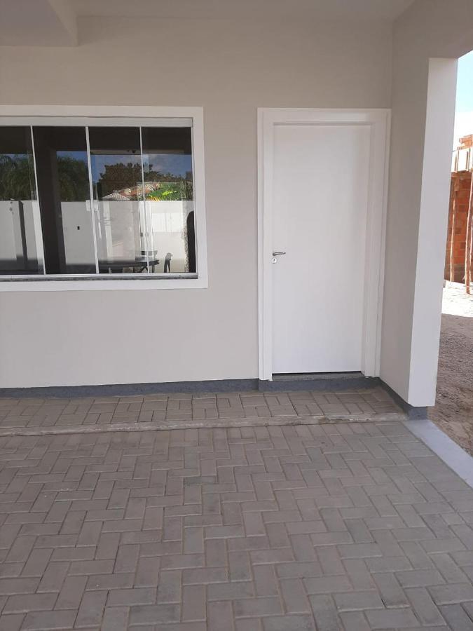 Excelente Sobrado Confortavel No Centro De Tijucas Proximo As Praias エクステリア 写真